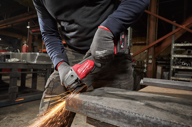 Milwaukee FSAG 125 9.png