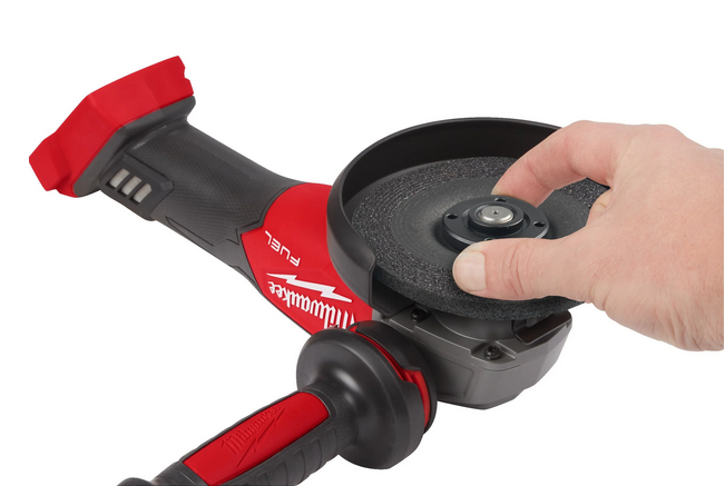 Milwaukee FSAG 125 6.png