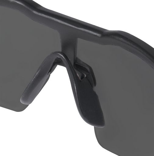 Okulary ochronne ciemne Milwaukee 4932471882 3.png