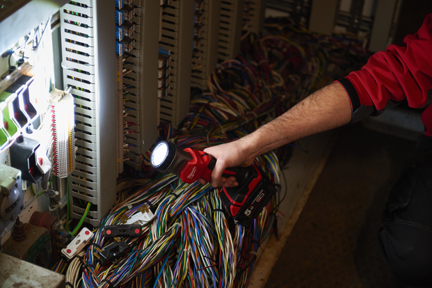 Milwaukee M18 tled  5.png