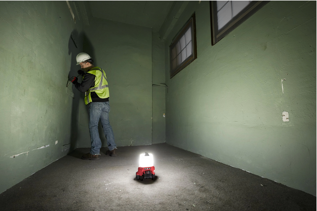 Milwaukee M18 TAL-0 8.png