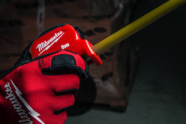 Milwaukee miarka 5m 25 Compact  2.png