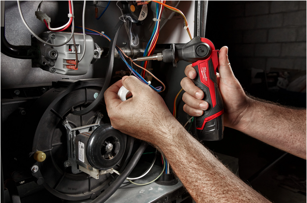 Milwaukee Lutownica M12 7.png