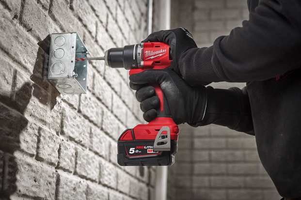 Milwaukee M 18BLPDRC202 2.png